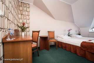 Отель Hotel Polonez Rymań Стандартный двухместный номер с 1 кроватью или 2 отдельными кроватями-7